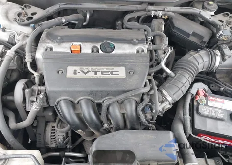 2008 Honda Accord 2.4 Ex-L z USA, uszkodzony, nr VIN 1HGCP268X8A140162